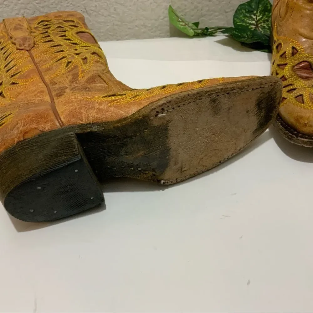 Innovation boots women size 6.5 made in Mexico